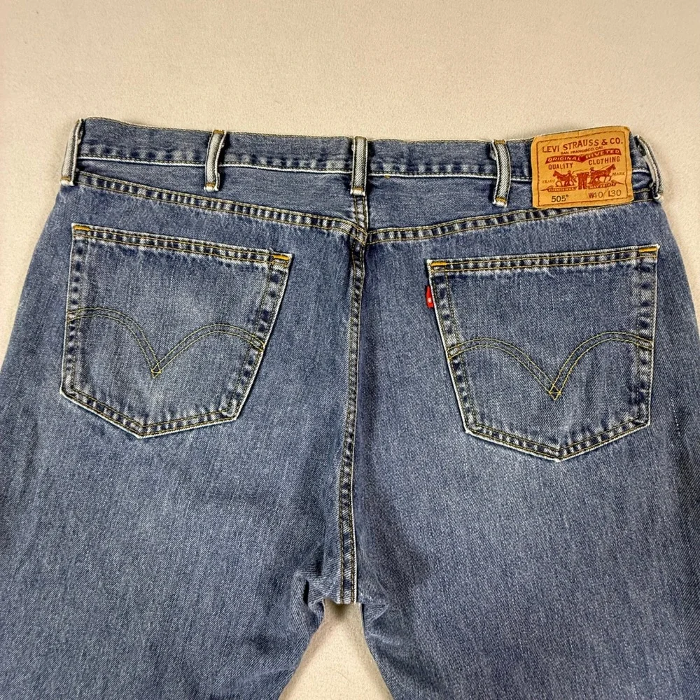 Levis 505 Straight Fit Jeans Mens 40x30 Medium Wash Blue Denim‎ 100% Cotton